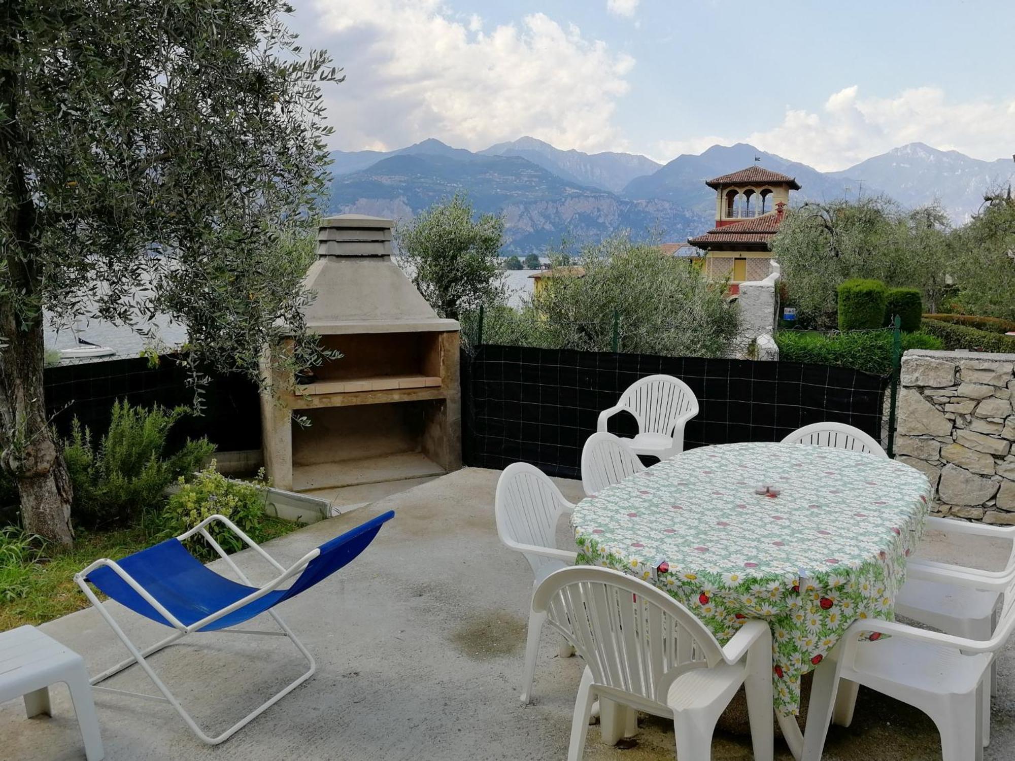 Residence Casa Maria Assenza di Brenzone Exterior photo