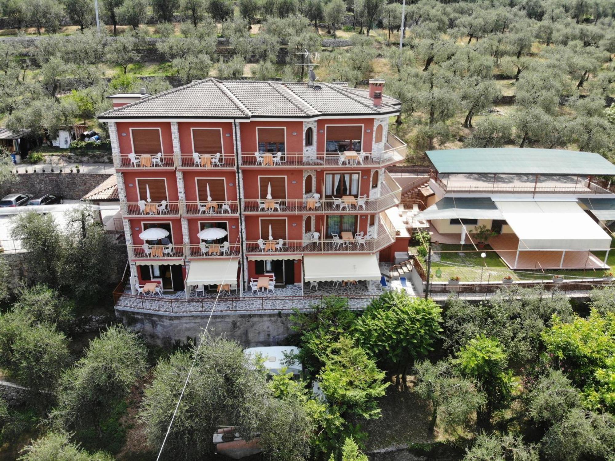 Residence Casa Maria Assenza di Brenzone Exterior photo